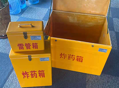 故城玻璃雷管箱生产标准全解析：安全、性能与合规的基石